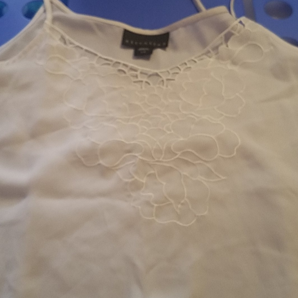 Attention blouse tank